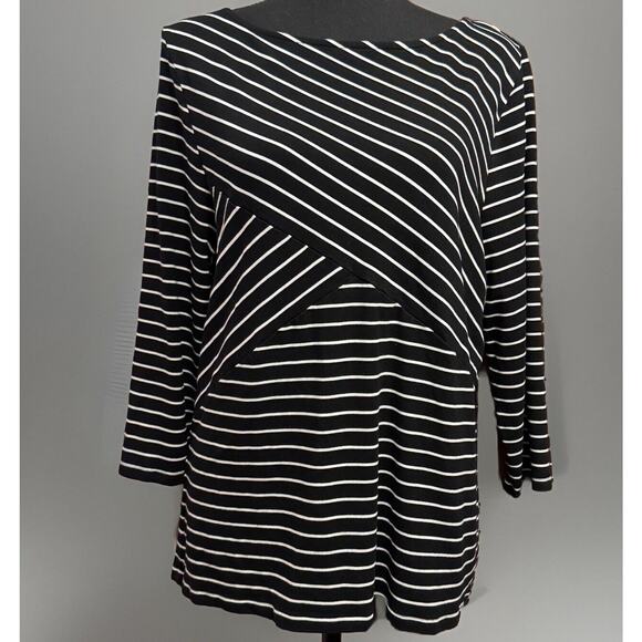 Talbots Tops - Talbots Blouse XL Womens Top Bandage Style Black White Geometric Office Casual